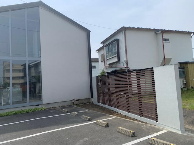 目隠しフェンス