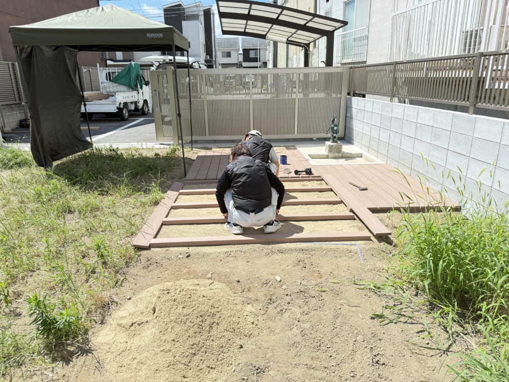 デッキ施工　風景