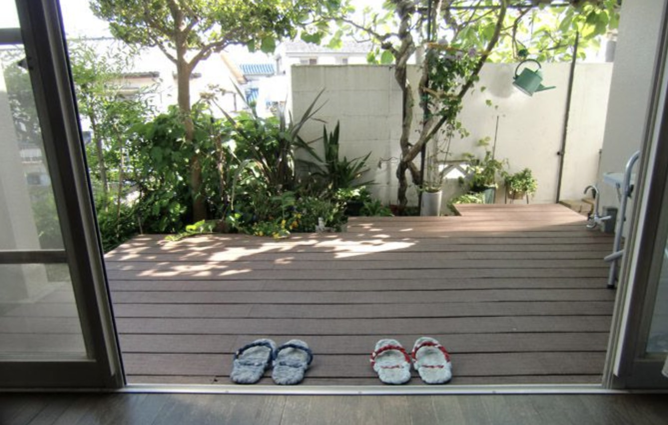 人工木ウッドデッキはメンテナンスが楽って本当？