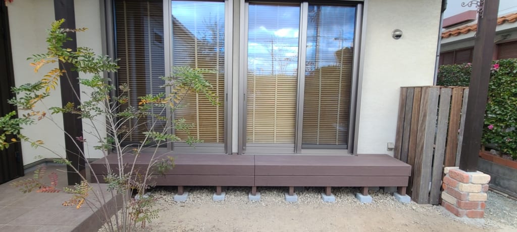 縁側ウッドデッキ