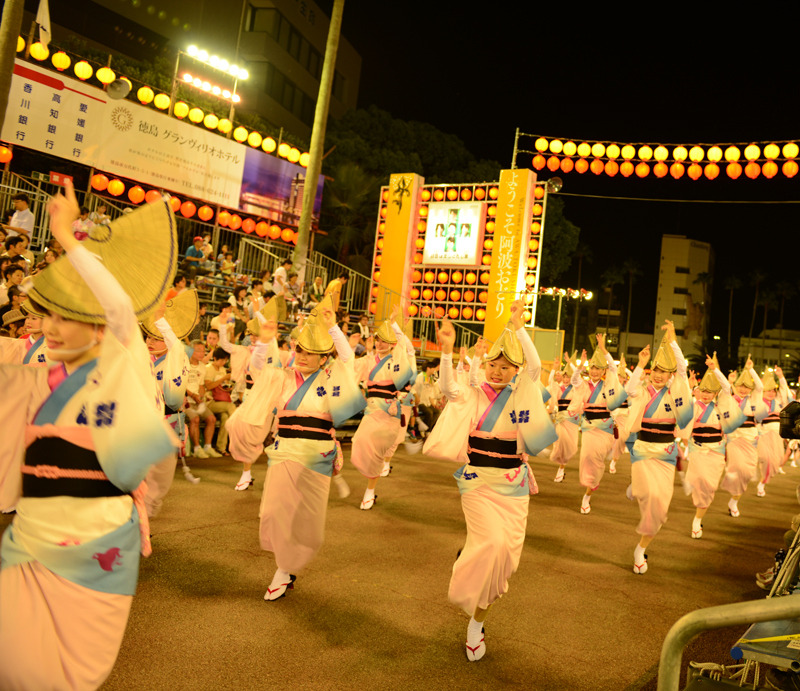 徳島の阿波踊り！【人工木材ウッドデッキの専門店アートウッド】